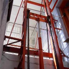 普通導(dǎo)軌式升降機(jī)